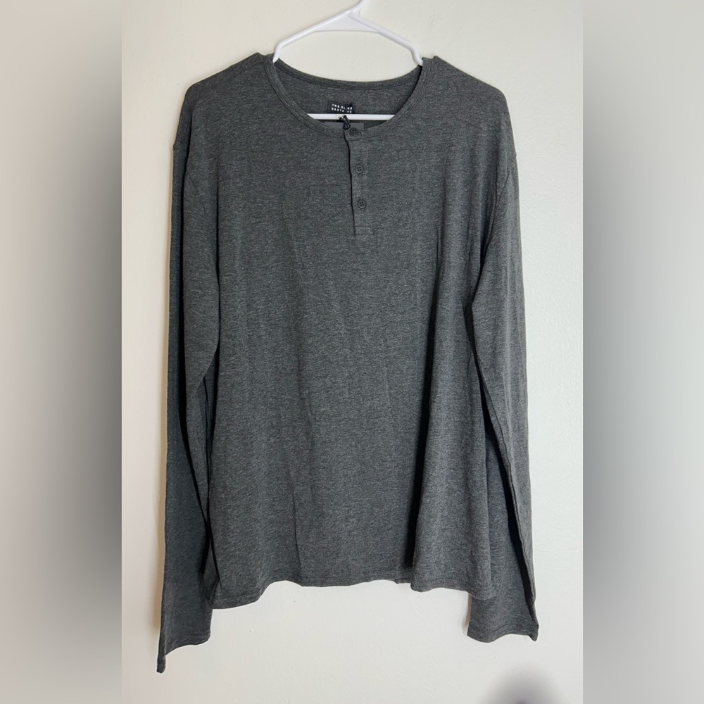 Two Blind Brothers Charcoal Gray Henley Size L NWT Long Sleeve Soft Braille